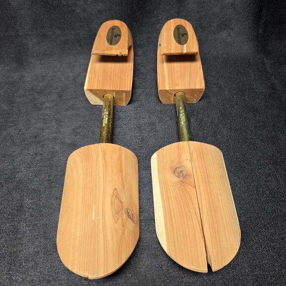 Shoe Keeper Wooden Boot Shoe Trees - Picture 2 of 11